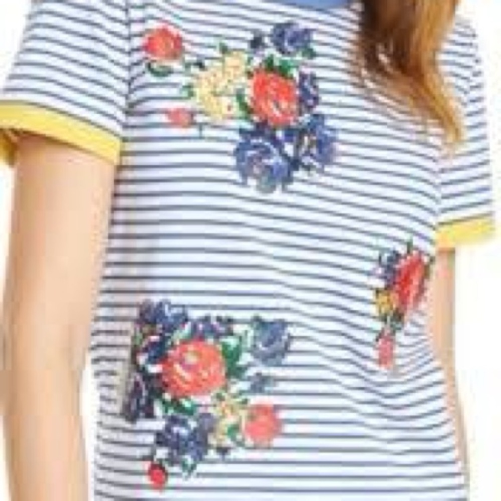 Tory Burch T rose tee shirt extra small